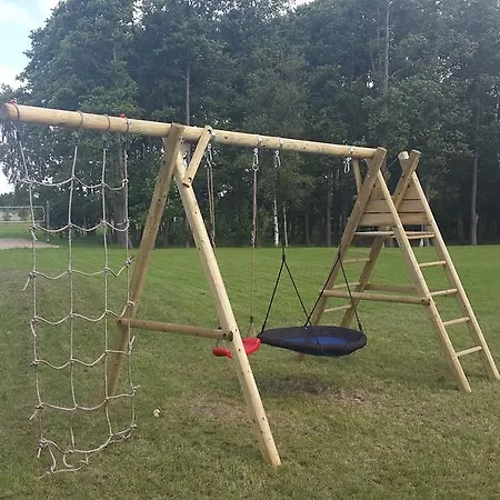 Puhkemaja Erlendi Kodumajutus Parnu