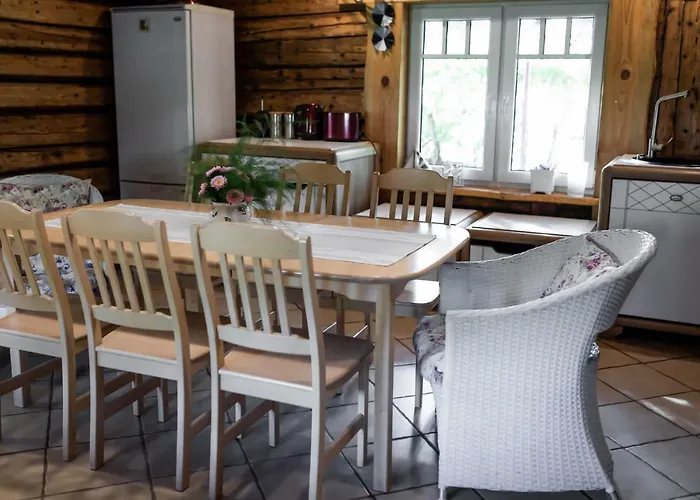 Erlendi Kodumajutus Vikendica *